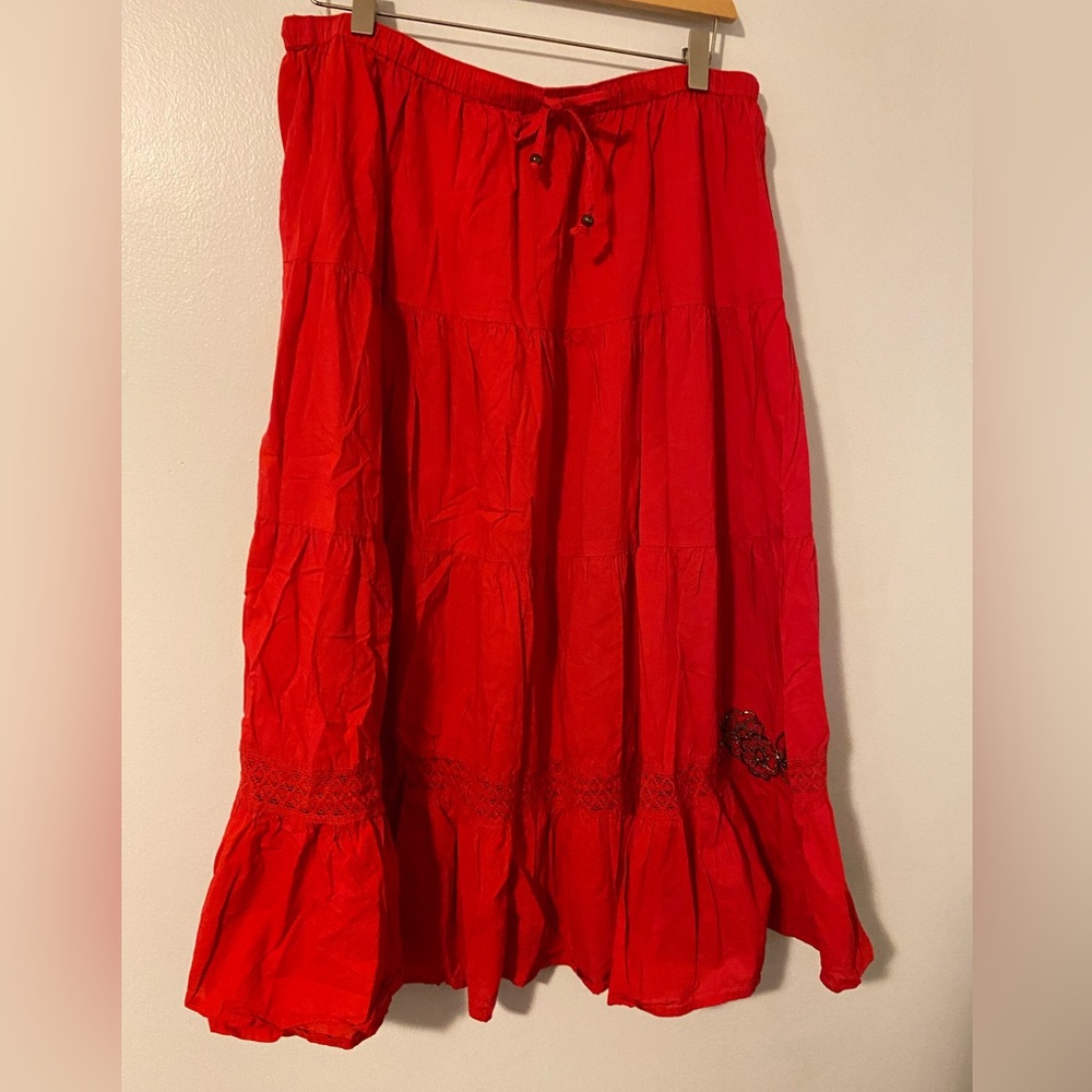 White Stag tiered skirt 12/14 large red